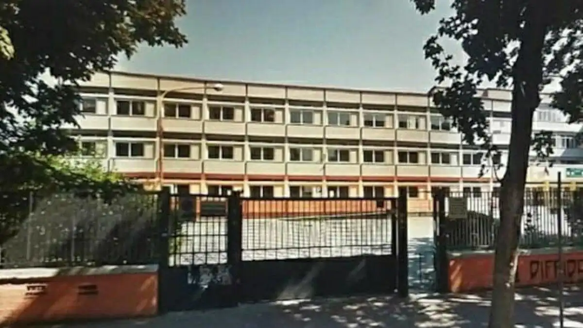 liceo Manzoni Caserta